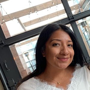 Meet your Posher, Nora